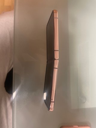 Samsung Galaxy Z Flip 4
