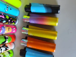 Lote 28 mecheros Clipper colección usados+  22liso