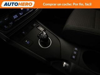 Toyota Auris 1.8 Hybrid Feel!