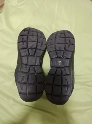 Zapatillas Skechers Negras