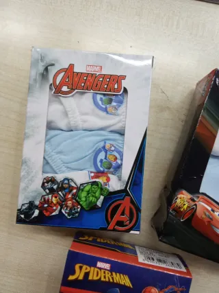 9 Slip bimbo personaggi Marvel e Disney