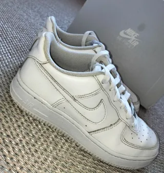 Nike Air Force 1 Talla 35.5