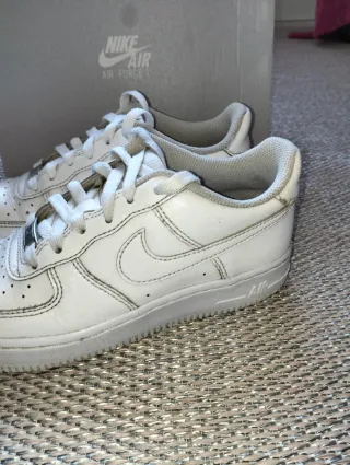 Nike Air Force 1 Talla 35.5