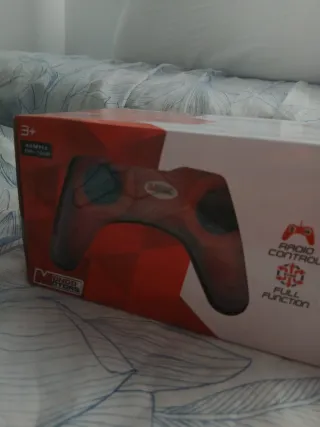 Coche teledirigido Mercedes-AMG GT3