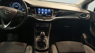 Opel Astra 1.2 Turbo SHR Elegance 107 kW (145 CV)