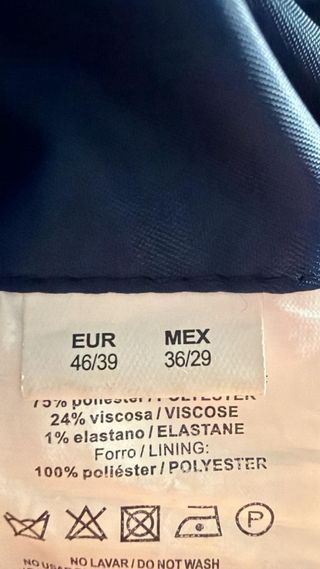 Traje de vestir azul marino
