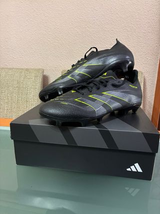 Botas de fútbol Adidas Predator Talla 43,1/3