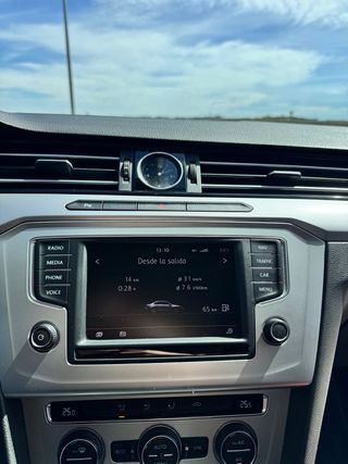 Volkswagen Passat 2.0 TDI   2016