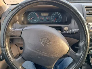Nissan Terrano II 2000
