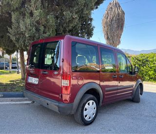 Ford Tourneo Connect 2005