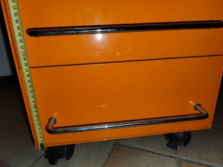 Cassettiera metallo arancione Tecno