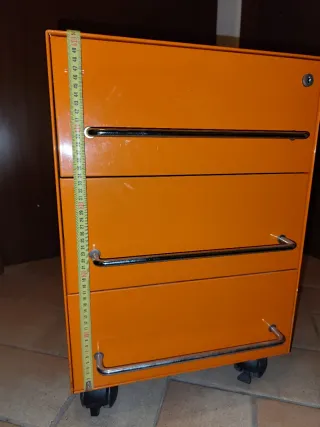 Cassettiera metallo arancione Tecno