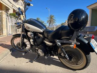 Harley-Davidson Sportster 1200 Custom