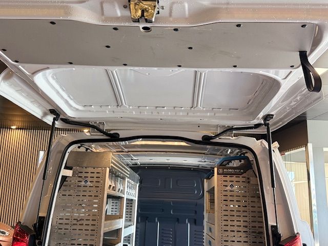 Mercedes-Benz Vito 2022, foto 11