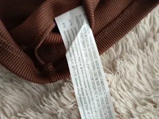 Jersey asimétrico manga larga Stradivarius S
