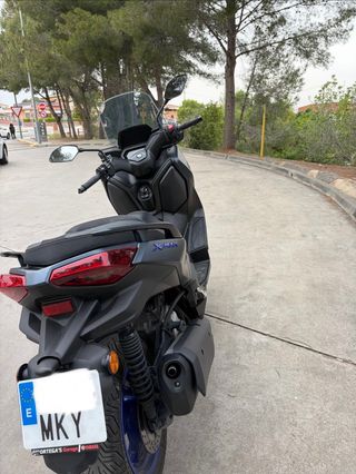 Yamaha X max 300
