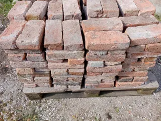 Ladrillos macizos antiguos