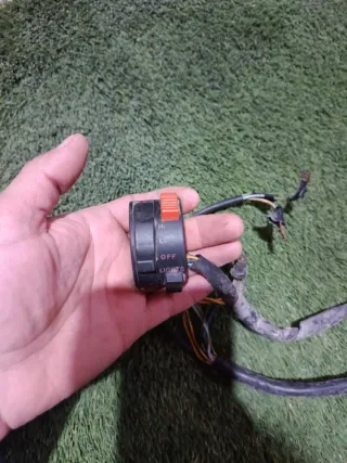 Mando luces Senda Derbi