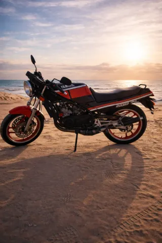 Yamaha RD 350 2T - Edición Coleccionista
