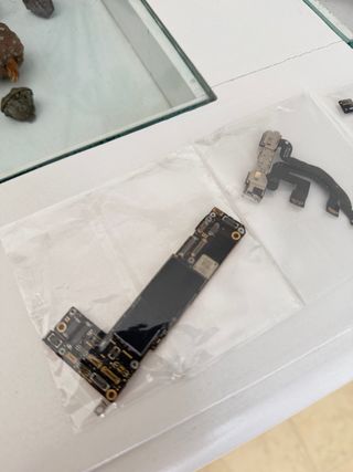 Piezas iPhone 12 Apple