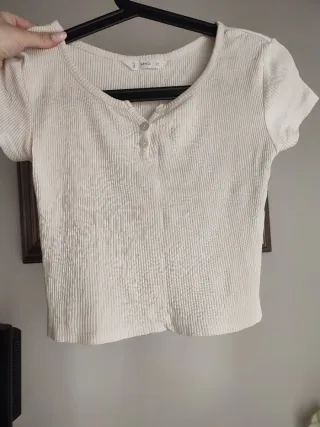 Camiseta MNG beige manga corta botones