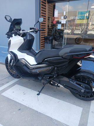 Honda X-ADV 750 Automática