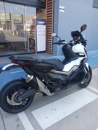 Honda X-ADV 750 Automática