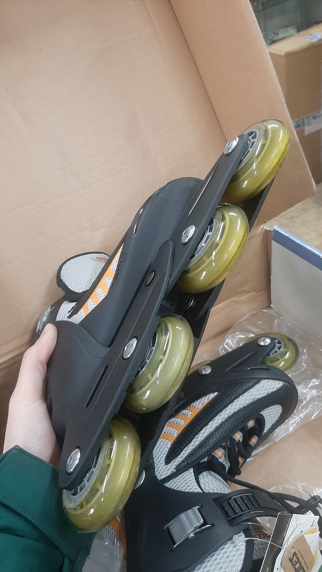 Pattini Roces regolabili taglie 30-35