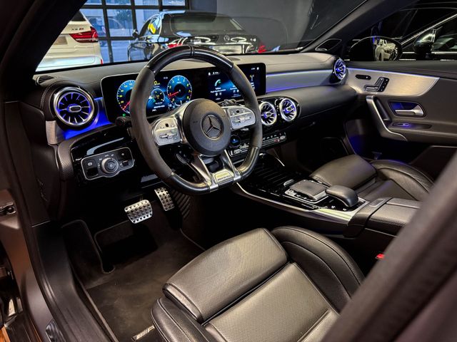 Mercedes-Benz Clase A 45 AMG 422cv!!