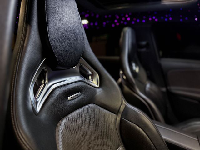 Mercedes-Benz Clase A 45 AMG 422cv!!