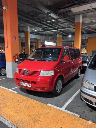 VOLKSWAGEN TRANSPORTER T5 | 2.5 TDI 130CV | 8 PLAZ
