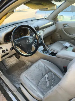 Mercedes-Benz Clase C 2003
