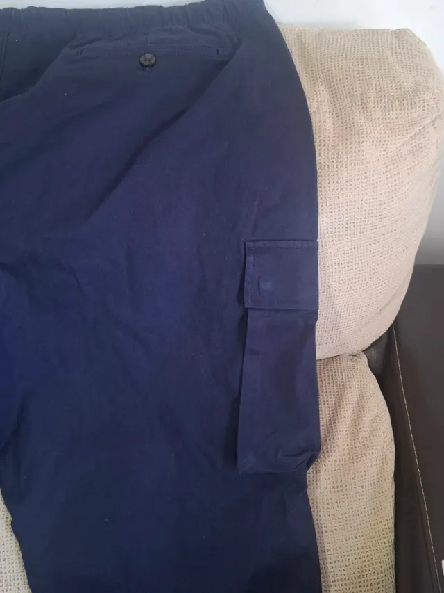 Pantalón Chándal Cargo Azul Amazon Essentials