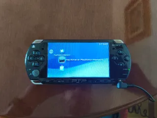 Sony PSP 2004 Negra (SIN BATERÍA)
