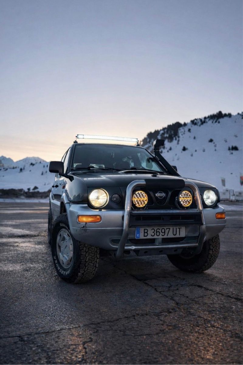 Nissan Terrano II 1998 - foto 1
