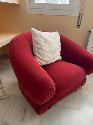 Sillón vintage terciopelo rojo