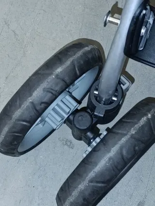 Silla de paseo ZY Safe roja