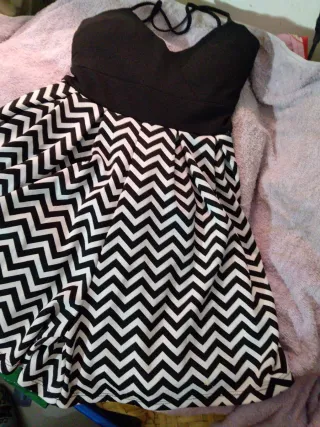 Vestido pantalón corto negro y blanco