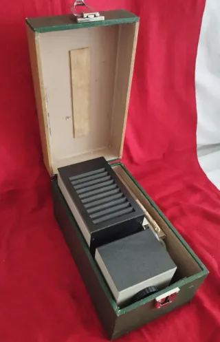 Proyector Diapositivas Antiguo Beige/Negro