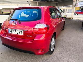 Toyota Auris 1.6 VVTI SOL 2010