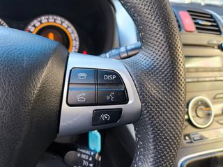 Toyota Auris 1.6 VVTI SOL 2010