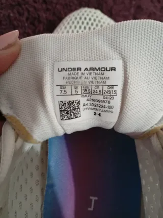 Zapatillas Under Armour Mujer Blancas Moradas