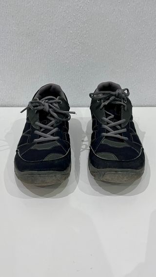 Zapatillas de montaña Quechua negras/grises