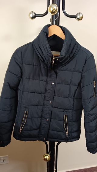 Chaqueta acolchada azul marino