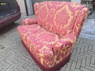 Divano vintage tessuto oro e rosa