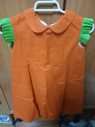 Camisa azul claro con cuello Peter Pan