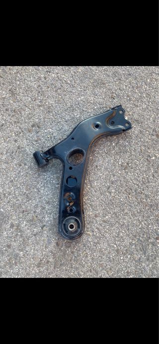 Brazo Suspensión Toyota Auris/Corolla HQTY-159