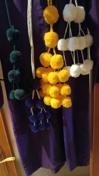Cordones S.Santa con Pompones