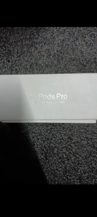 AirPods Pro - Apple