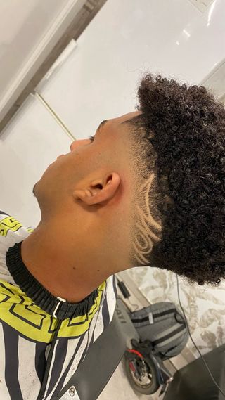 Cortes de pelo a domicilio en la garriga